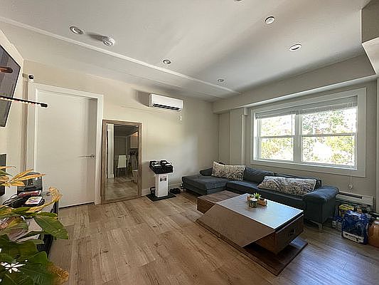 4th image of 86-57 Midland Pkwy #2D