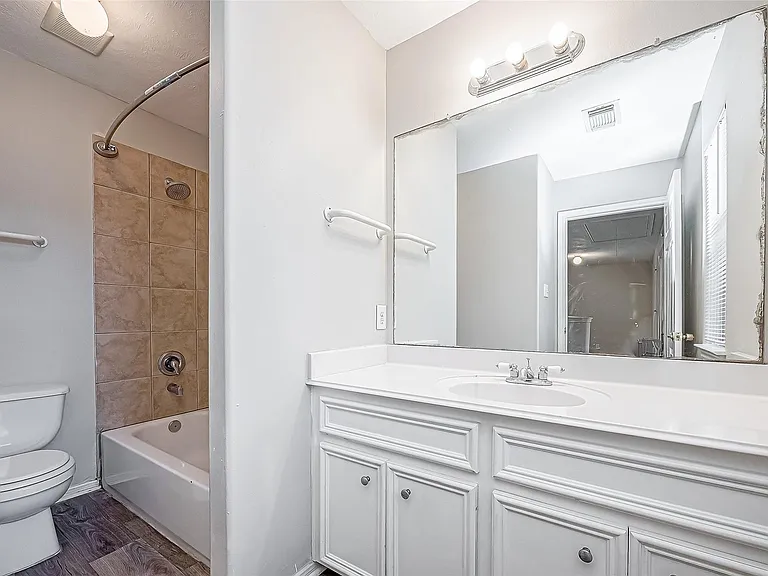 10043 Morocco Rd — Photo 39