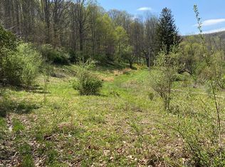 1454 Saxon Bolt Rd, Saxon, WV 25180