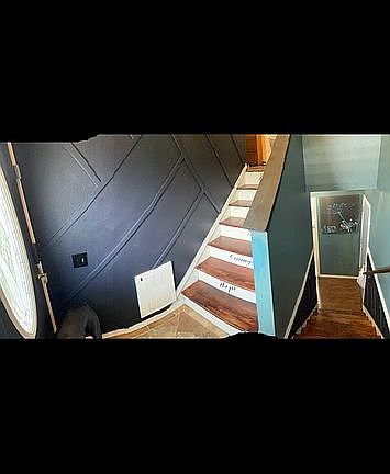 5th image of 403 Amberwood Cir