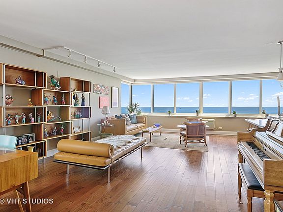 3rd image of 1440 N Lake Shore Dr #28FH