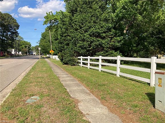 5th image of 4261 Taylor Rd