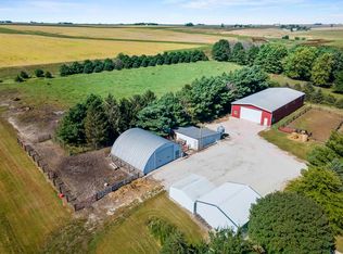 1631 Nathen Bethel Ave, Independence, IA 50644
