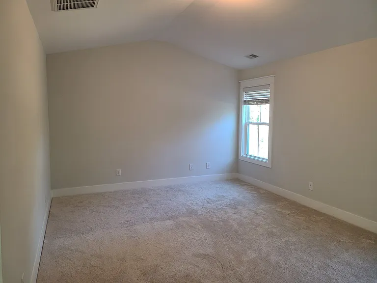 37 Mangrove St — Photo 10