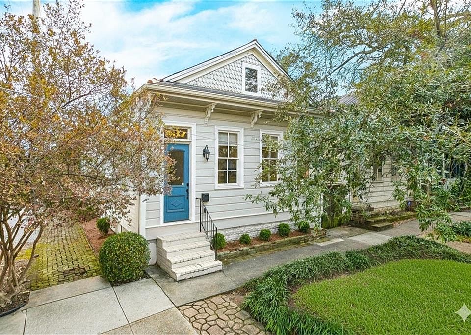 1st image of 537 Napoleon Ave