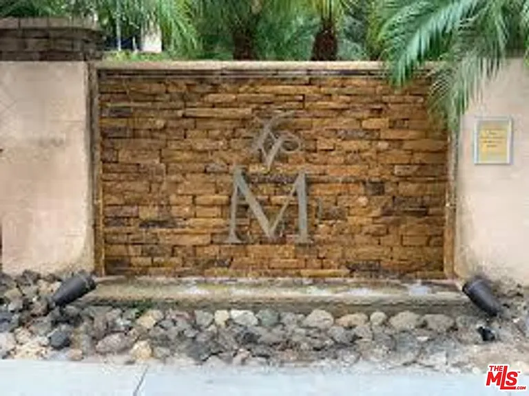 21400 Burbank Blvd #223 — Photo 3