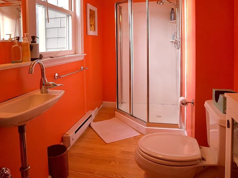 75 Capen St #2 — Photo 8