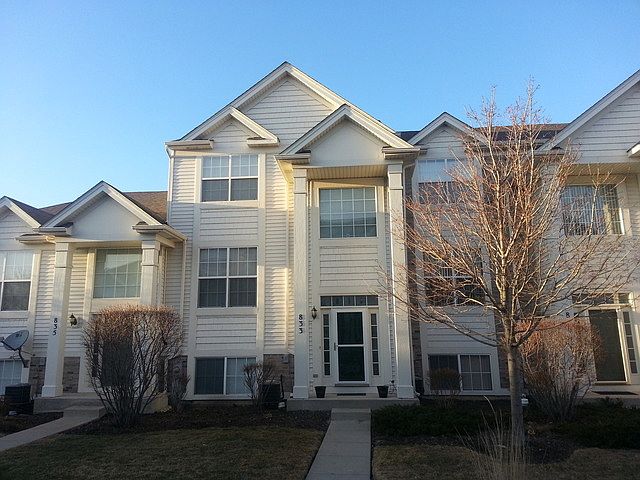 1st image of 833 Summit Creek Dr