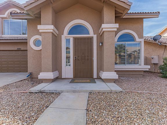 3rd image of 1445 E COUNTRYWALK Lane