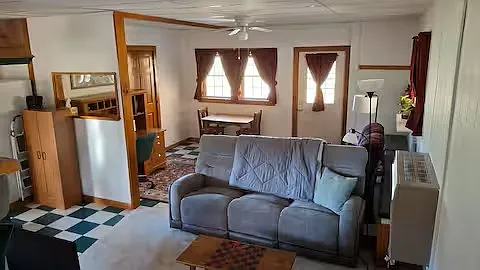1 bed, 1.5 bath, 1100 sqft, $2,300 — Photo 4
