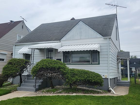3rd image of 519 S Gordon Ave