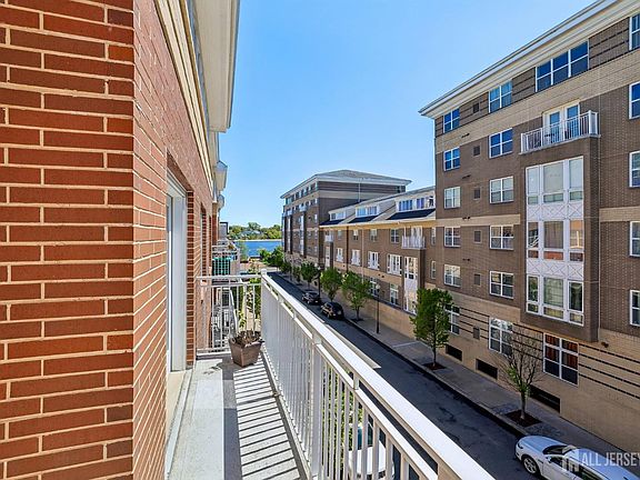 2nd image of 368 Rector St Unit 419