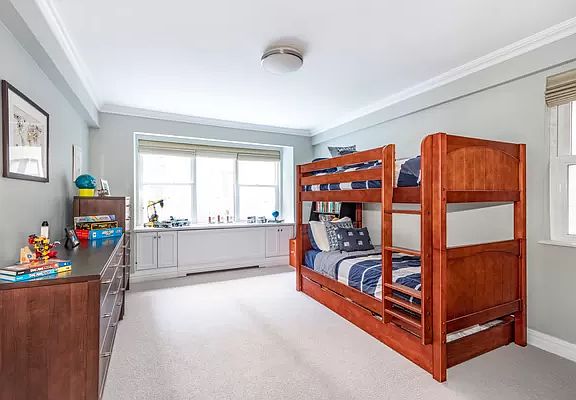 5th image of 11 E 86th St #2C