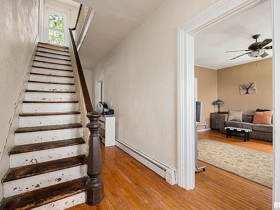 5th image of 8310 N Jackson St