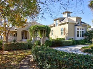 117 Fort Walker Dr, Hilton Head Island, SC 29928