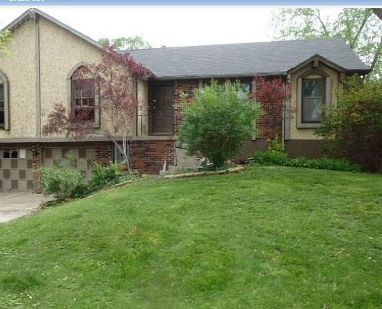 1st image of 7815 Southview Dr