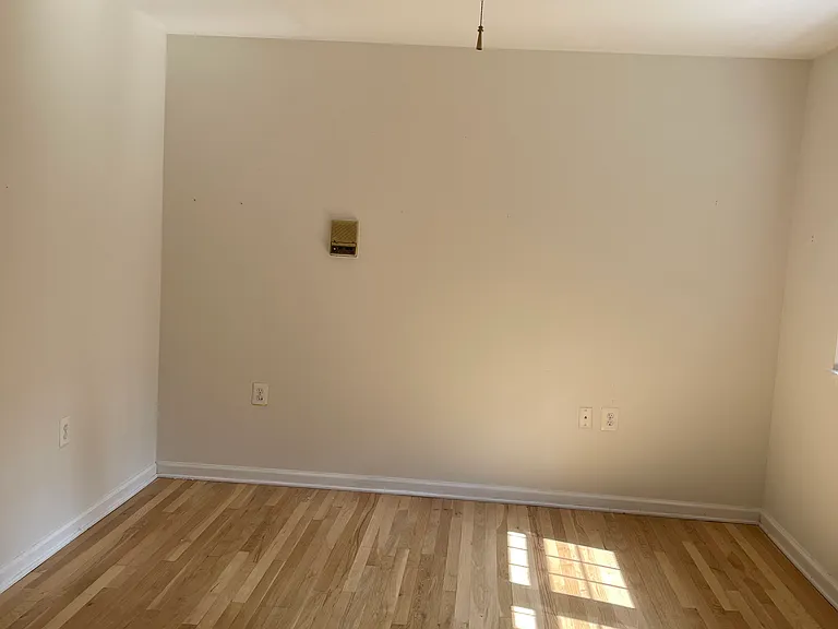11506 Club Ct — Photo 16