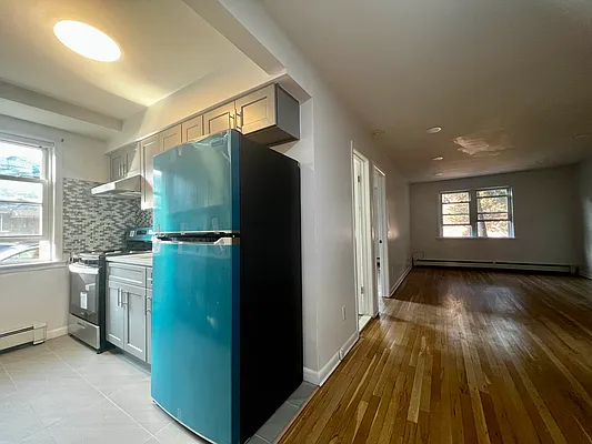 Rented by N & H Realty Group Inc | media 2