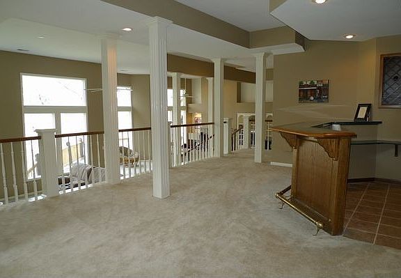 3rd image of 6712 NW Monticello Ter