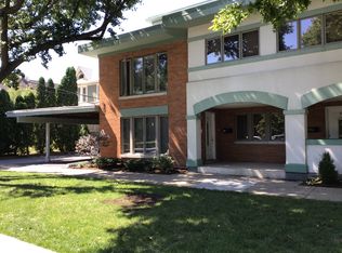 601 South Blvd APT A, Oak Park, IL 60302