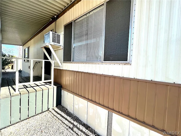 945 Holly St — Photo 31