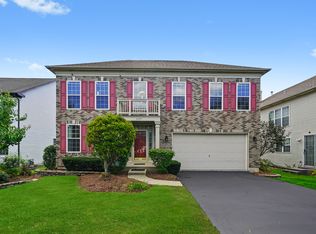 1379 W Deer Ct, Palatine, IL