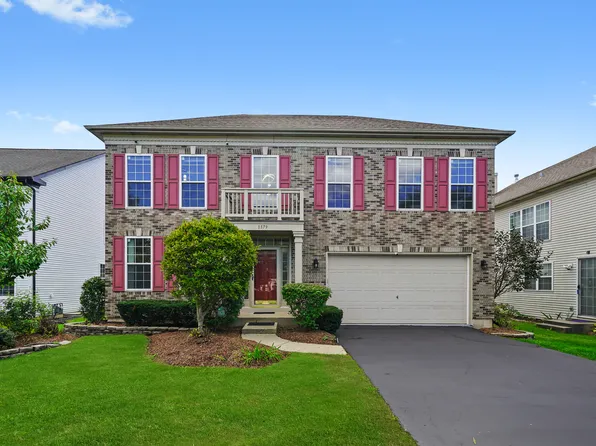 1379 W Deer Ct, Palatine, IL 60067
