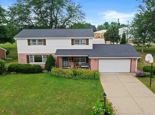 222 E Fernwood St, Morton, IL