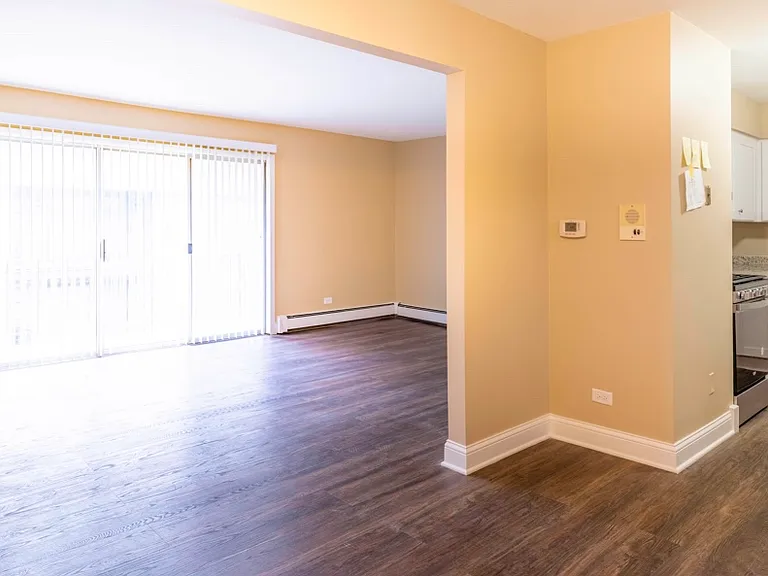 5700 S Archer Ave #3B — Photo 7