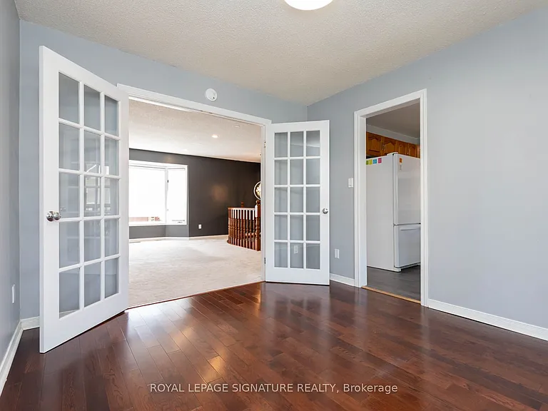 34 Kingswood Dr E — Photo 10