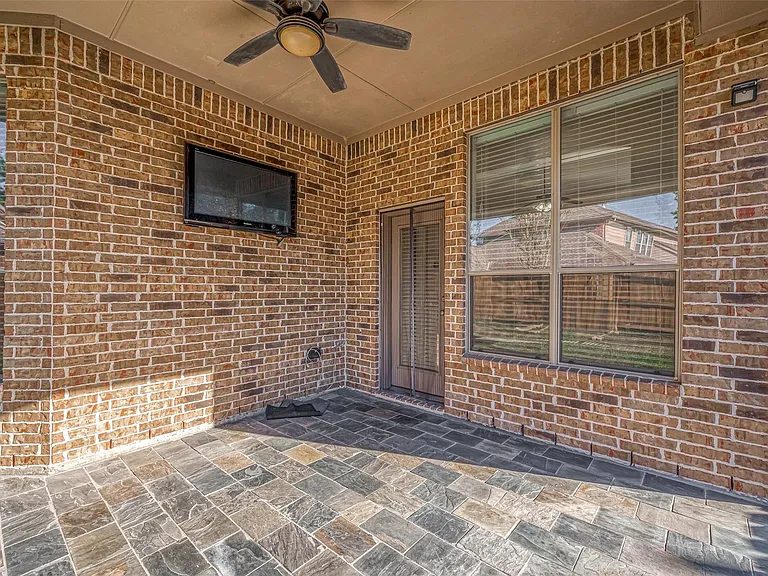 25926 Brad Hurst Ct — Photo 36