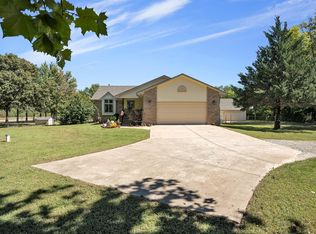 9644 S Laura Ave, Haysville, KS 67060