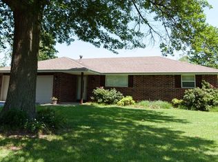 4149 W Tarkio St, Springfield, MO 65802