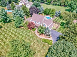 72 Rustic Trl, Flemington, NJ 08822