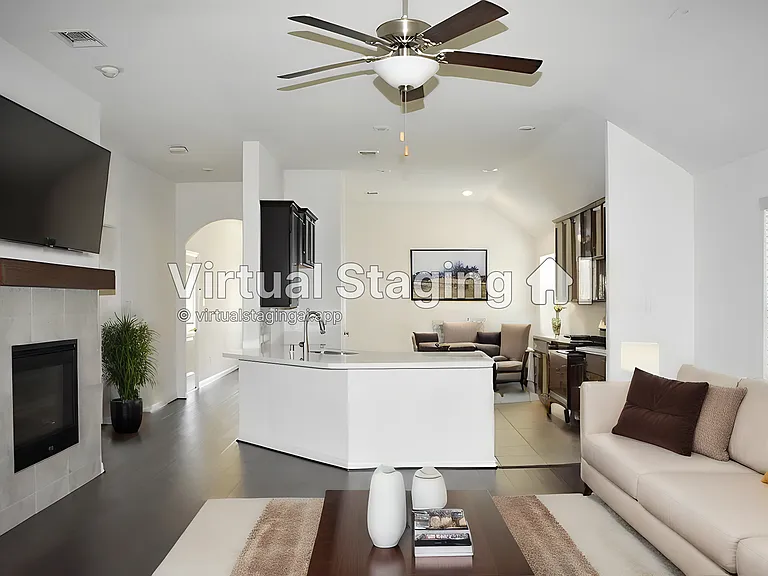 816 Joaquin Way — Photo 2