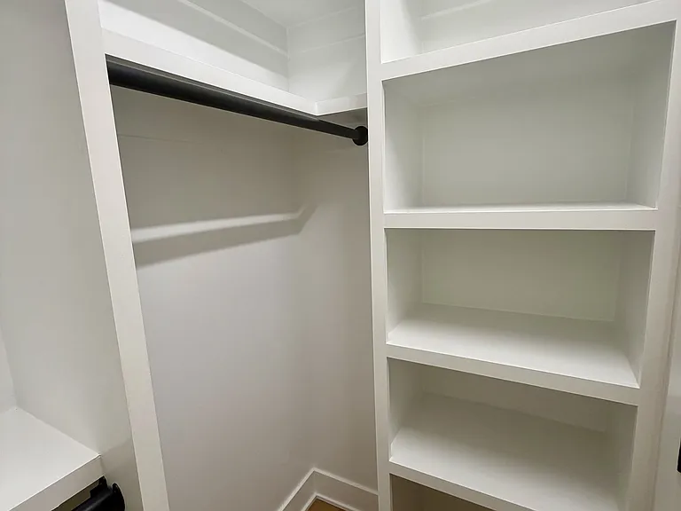 204 Crest Ridge Ct — Photo 28