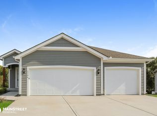 1706 Pam Ct, Belton, MO 64012