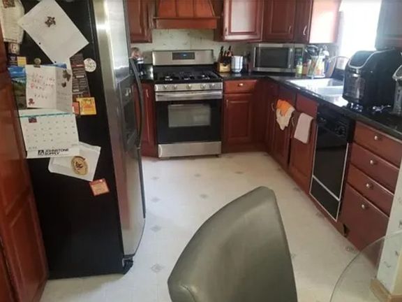 2nd image of 89 Maus Dr