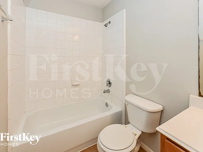 21602 Skyla Cir — Photo 14