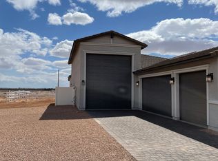 10713 W Appaloosa Trl, Casa Grande, AZ 85194