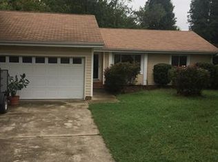11600 Mirror Lake Dr, Charlotte, NC 28226