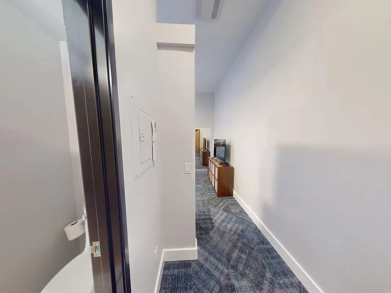 2845 Marine Dr #3 — Photo 7