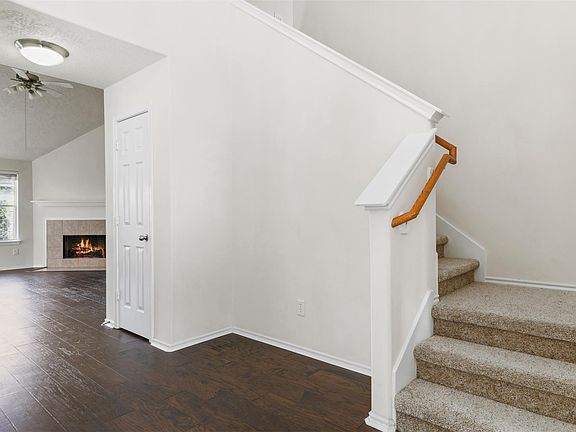 3rd image of 26885 Armor Oaks Dr