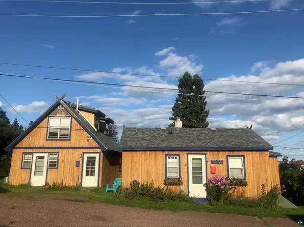 111 1/2 1st Ave W, Grand Marais, MN 55604