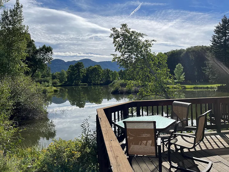 Private cottage dining (can be for 5)