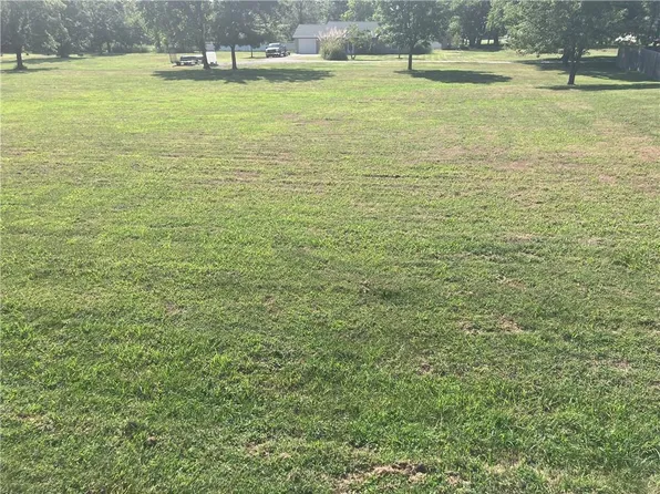 0 N 7th Street Ct, Lacygne, KS 66040