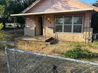 812 Young St, Ranger, TX 76470