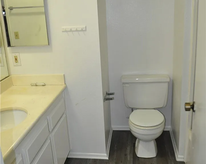 11458 Loma Linda Dr — Photo 14