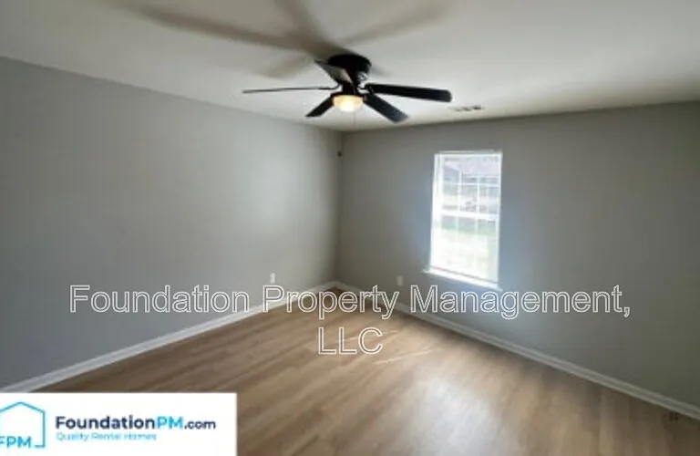 3751 Oak Lake Ln — Photo 15