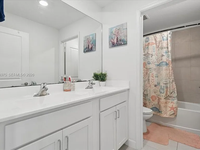 6018 Henderson Way — Photo 4